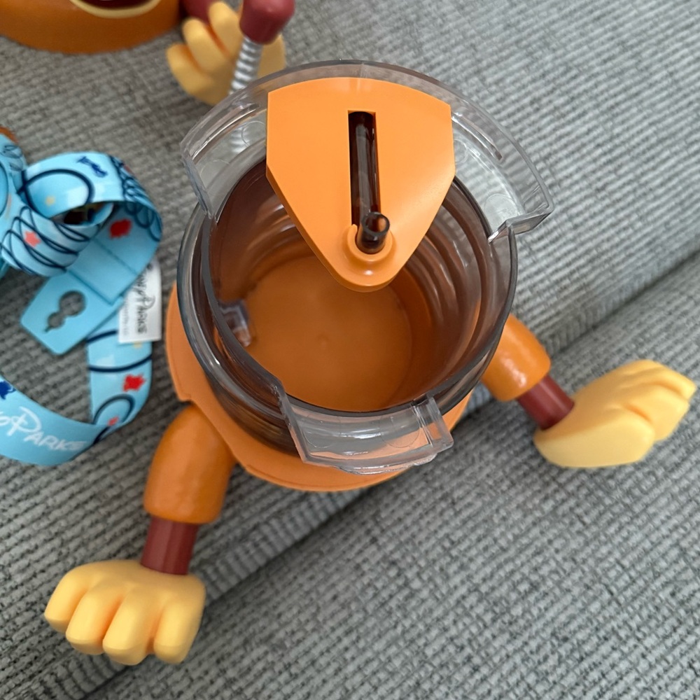 Disneyland Pixar Fest 2024 Toy Story Slinky Dog Sipper With Lanyard - Picture 7 of 8